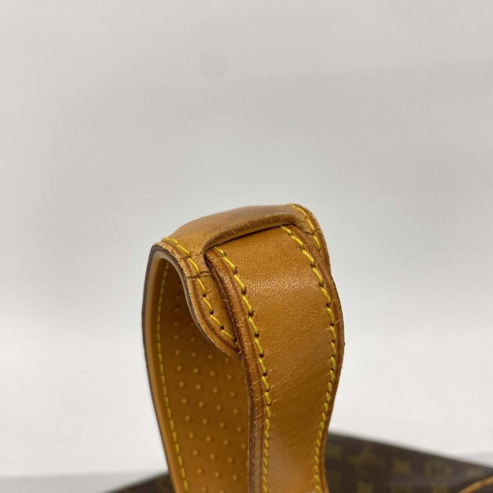 LOUIS VUITTON Brown Monogram Boston Bag - Picture 8 of 14